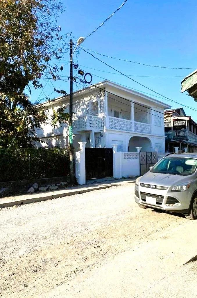 PRICE REDUCED! Elevated Two-Story Property with Caribbean Sea Views in Punta Gorda, Toledo - Photo 4