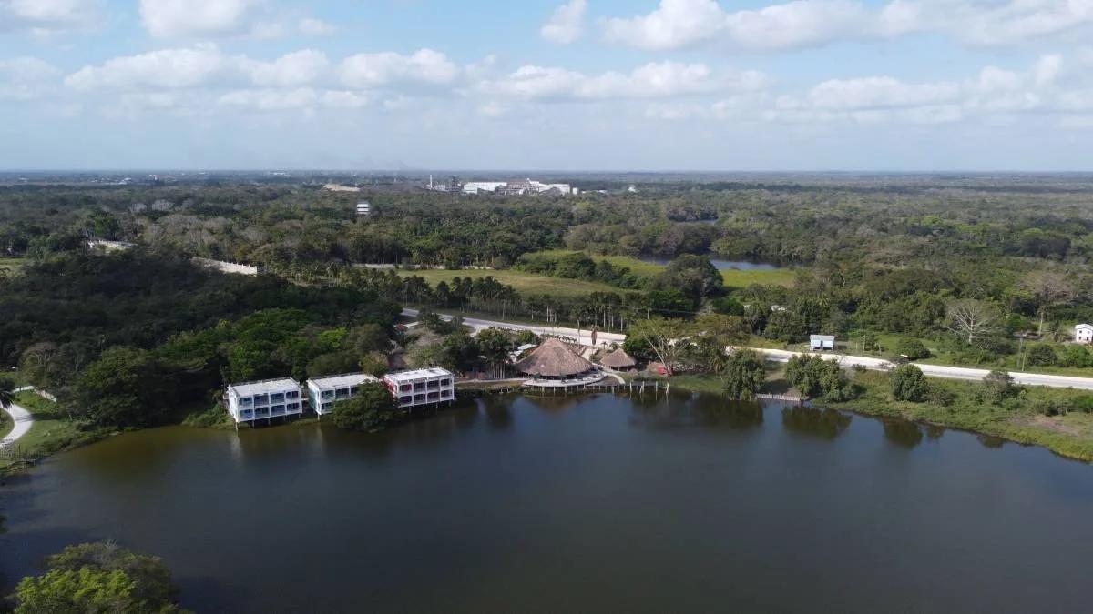 For Sale ecofriendly Lamanai Landing Hotel and Marina nestled over the serene new lagoon - Photo 3