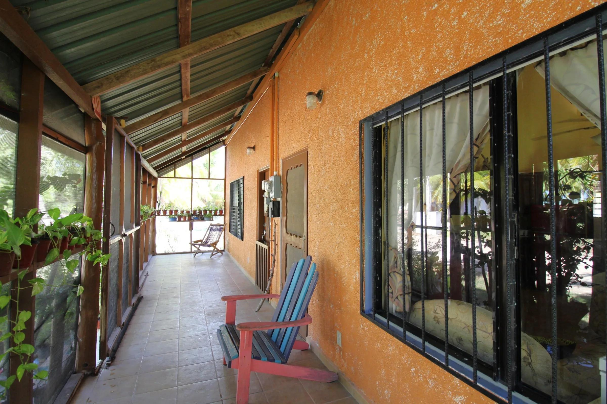 Sunlit Waterway - Duplex Home with Boat Canal - Photo 3