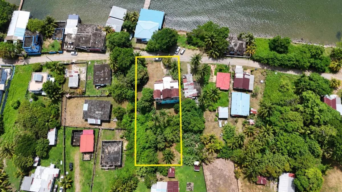 Mango Manor – Ocean View Investment Property in the Heart of Punta Gorda - Photo 2