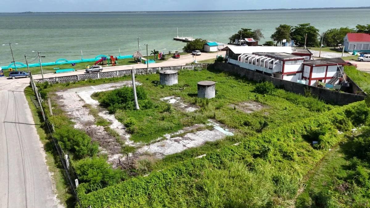 Bayfront Corner Lot in the heart of Corozal Town - Photo 6