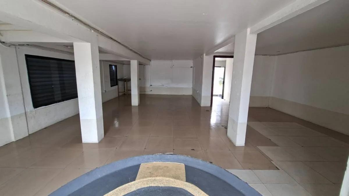 HIGH VISIBILITY COMMERCIAL SPACE | CENTRAL BELIZE CITY - Photo 2