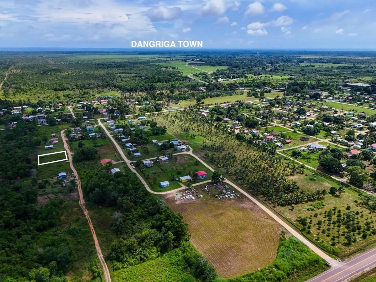 Attractive Lot in Hope Creek Village - Photo 4