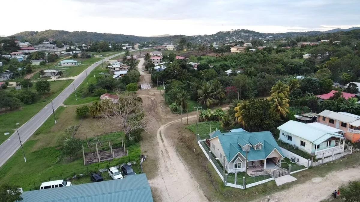 Charming Modern Home for Sale in Benque Viejo del Carmen - Photo 4